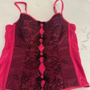 Beautiful Victoria Secret Hot Pink w/Black Lace Bustier